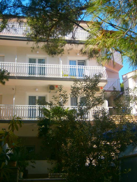 Bed & Breakfast Pansion Rade Hotel Пировац Екстериор снимка
