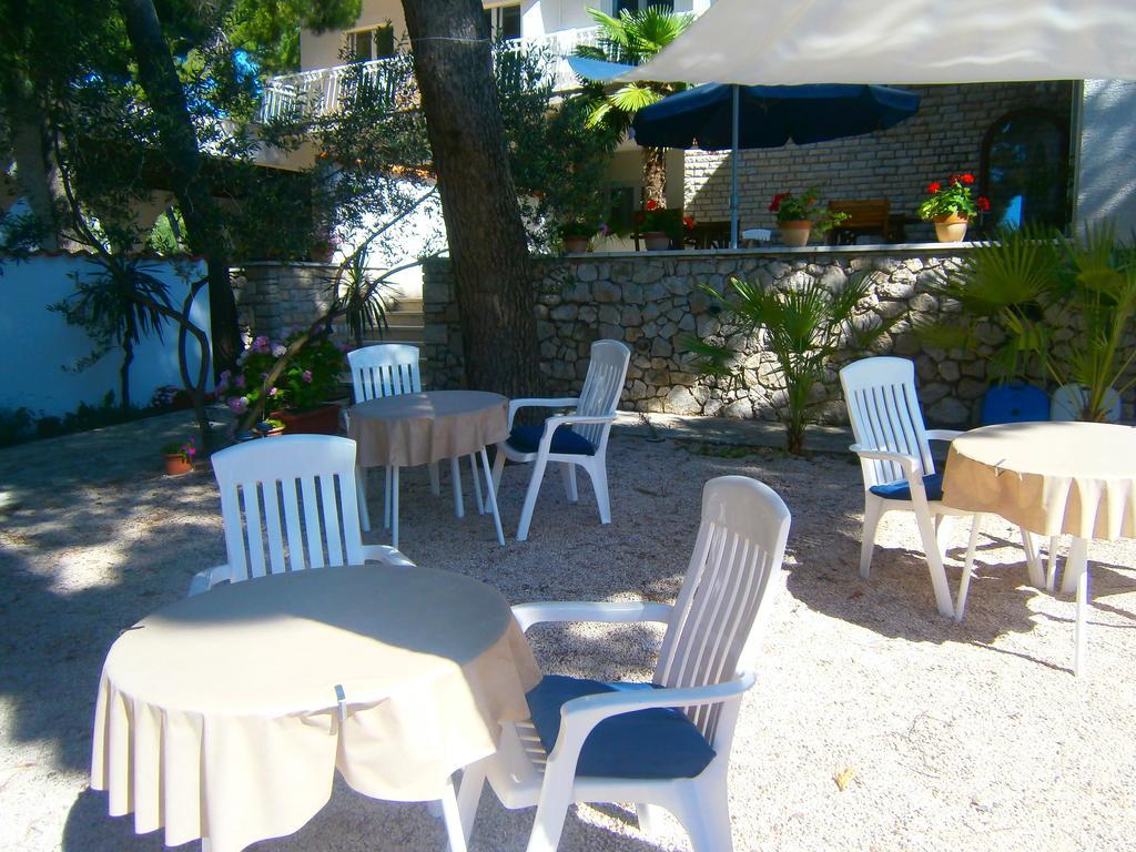 Bed & Breakfast Pansion Rade Hotel Пировац Екстериор снимка