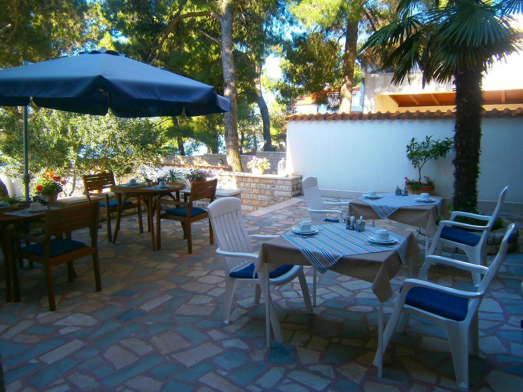 Bed & Breakfast Pansion Rade Hotel Пировац Екстериор снимка